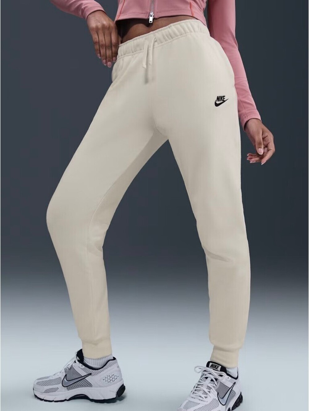 Nike Sportswear Club Fleece Mid-Rise Joggers NWT Sail/Black Medium